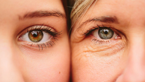 effect-of-aging-on-skin-young-woman-and-older-woman.jpg